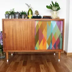 Komoda retro PRL – jak wybrać, odnowić i stylowo urządzić wnętrze