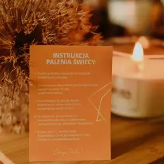 Instrukcja palenia świecy: surowiec na świece, instrukcje dotyczące prawidłowego palenia, aby cieszyć się aromatem.