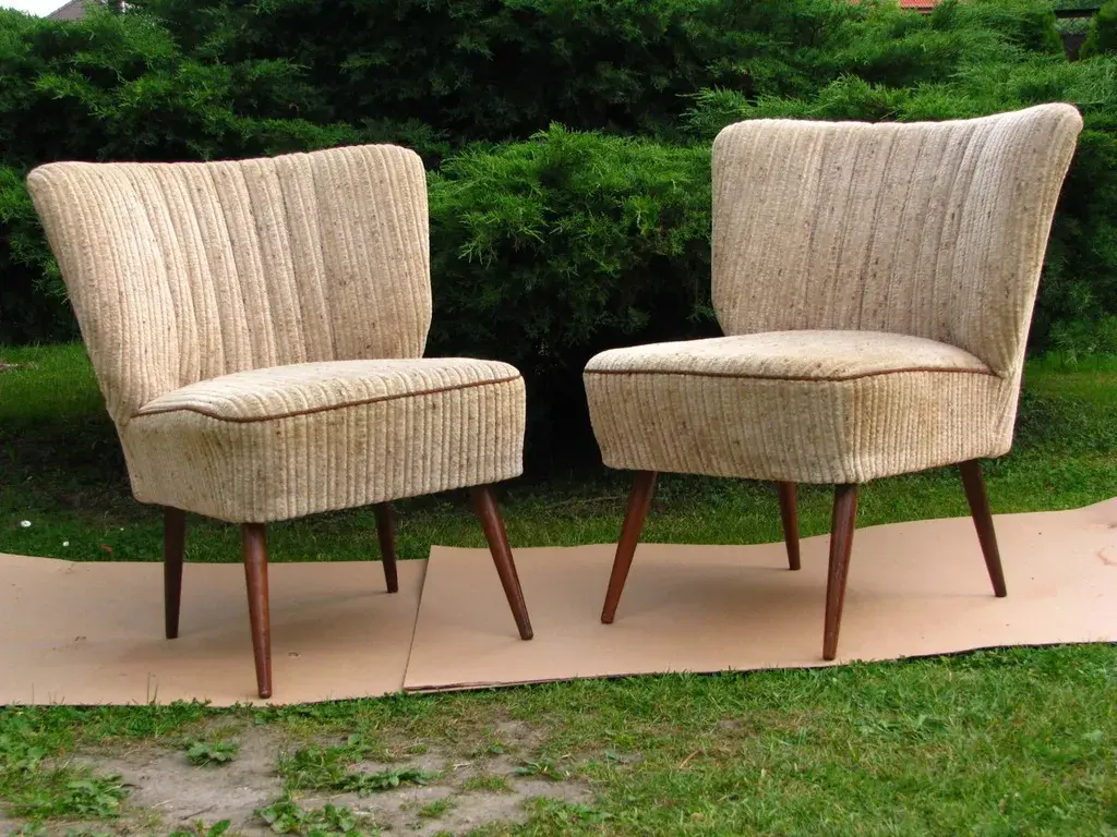 Fotele retro lata 60 – jak wybrać idealny model do swojego wnętrza?