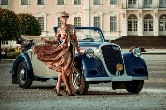 Styl lat 20. w modzie - jak nosić go dziś bez przebrania